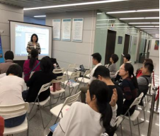 广州图书馆 研究写作室专家志愿者活动